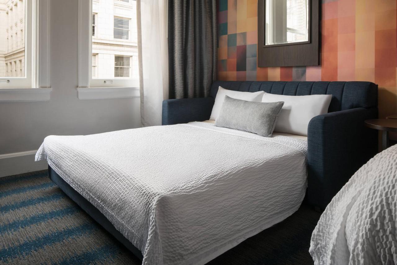 One-Bedroom Suite