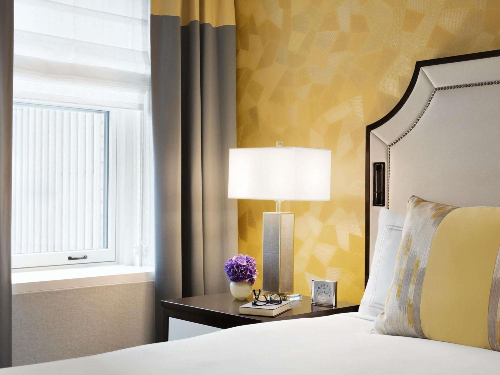 One-Bedroom King Suite with Bay View