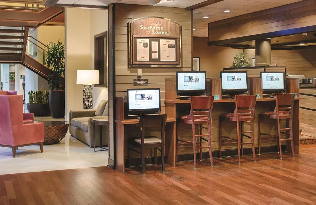 Doubletree By Hilton Seattle Airport-1