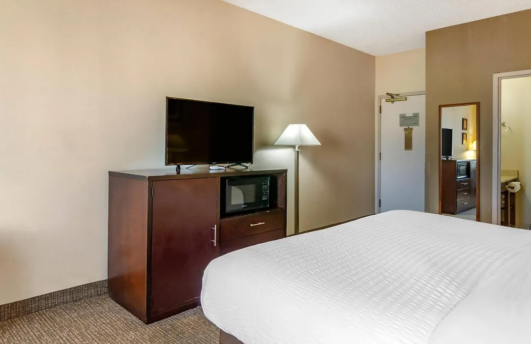 Comfort Inn & Suites Seattle North-1