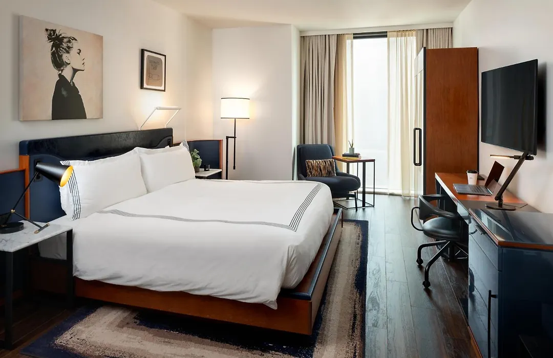 Thompson Seattle, By Hyatt-1