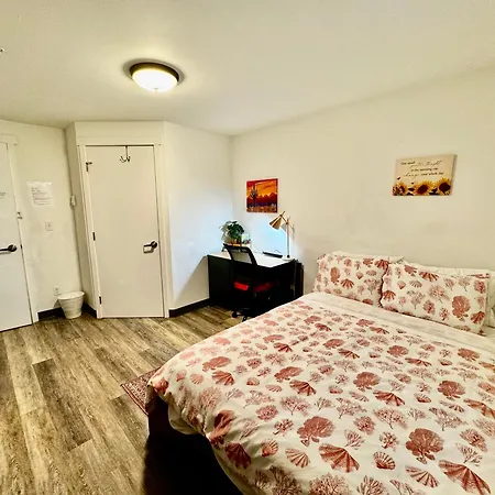 Micro Studio Apartment 10 Minutes Walk To University Of Washington-3