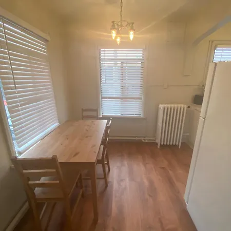 Furnished Apartments - Climate Pledge Arena Next Door-3