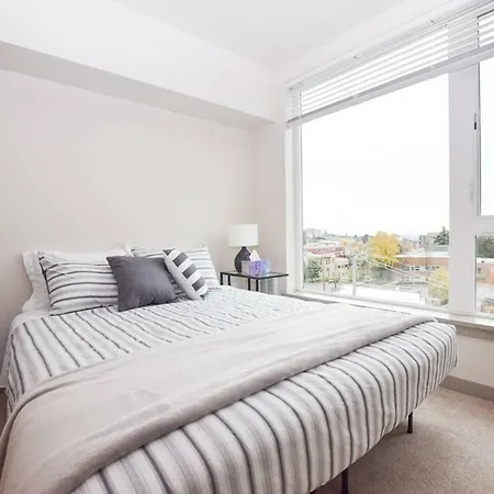Capital Hill Suites By Luxe Hubs-3